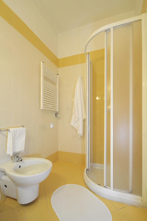 Bed and Breakfast Barocco.Oberdan Lecce Habitación foto