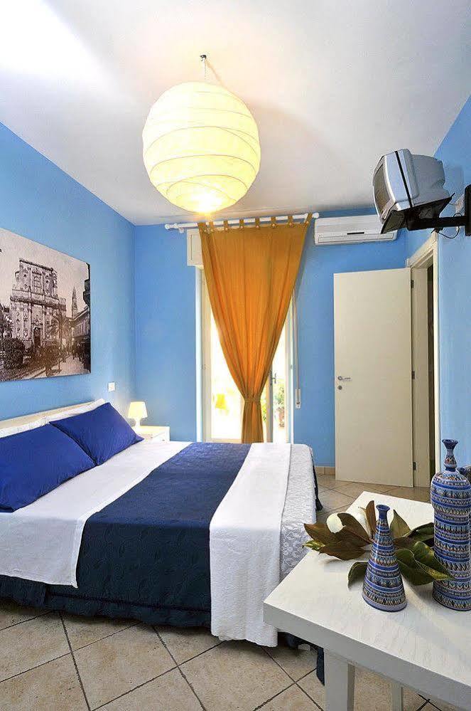 Bed and Breakfast Barocco.Oberdan Lecce Exterior foto
